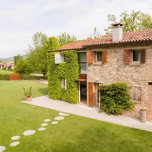 *** Bed & Breakfast Maeli Winery House Italia